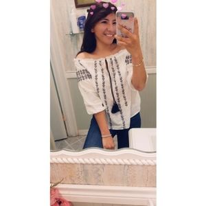 Meet your Posher, Abi